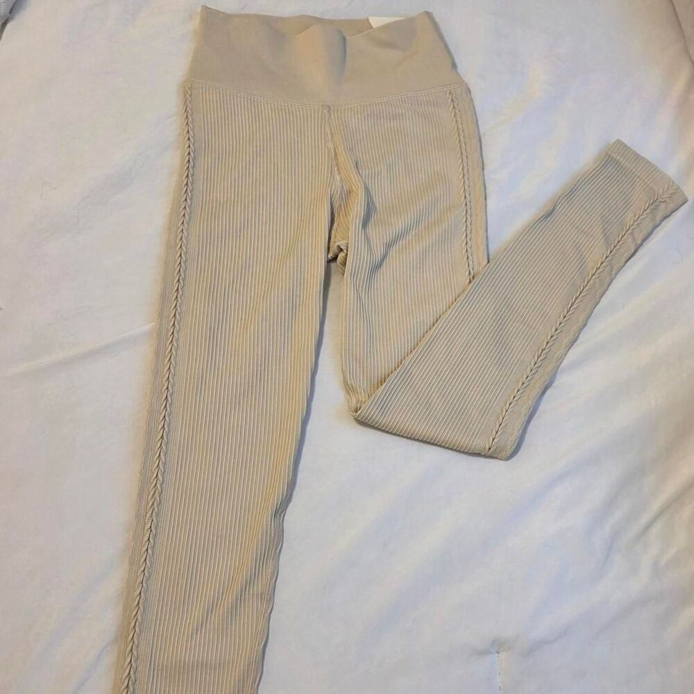 Aerie Women's Cream and Tan Leggings